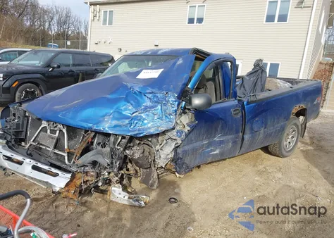 2004 Chevrolet Silverado 1500 Ls z USA, uszkodzony, nr VIN 1GCEK14T84E254431